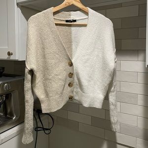 Two-toned cropped cardigan